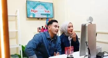 Mamalita & Firhan Antusiasme Live Shopping Brand Ternama