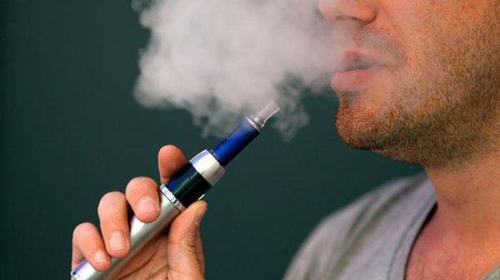 IDI Desak Regulasi Ketat Rokok Elektrik di Indonesia